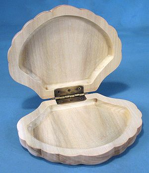 Clam Shell Box